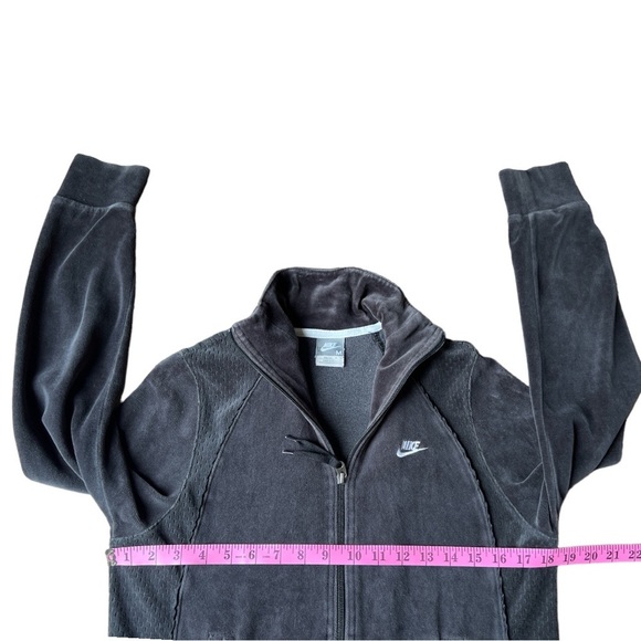 Nike Women's Gray Jacket - Picture 12 of 12